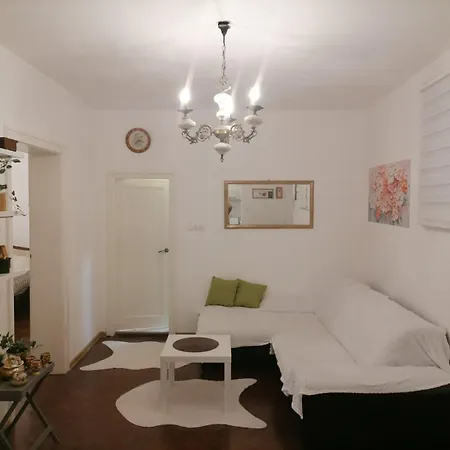 Apartment Hyde Park Belgrade